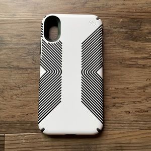 iPhone XR (6.1”) Speck Phone Case